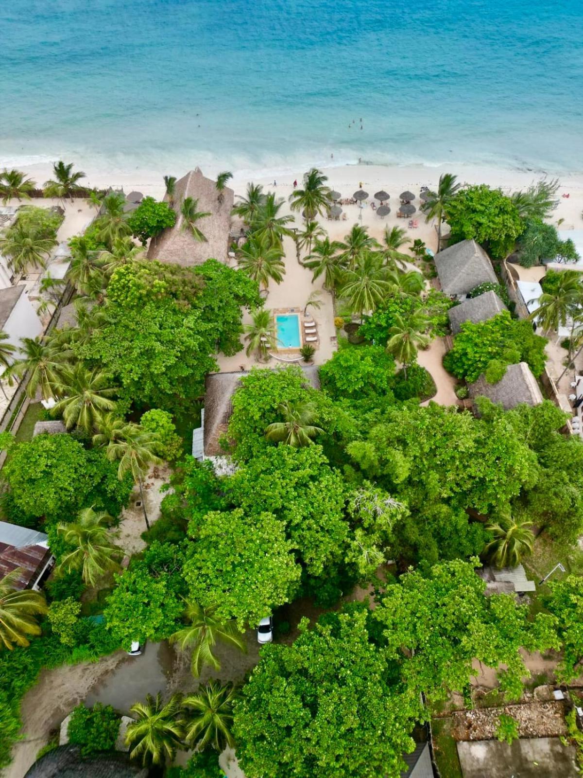 Mambo Ocean Resort Pwani Mchangani Kültér fotó