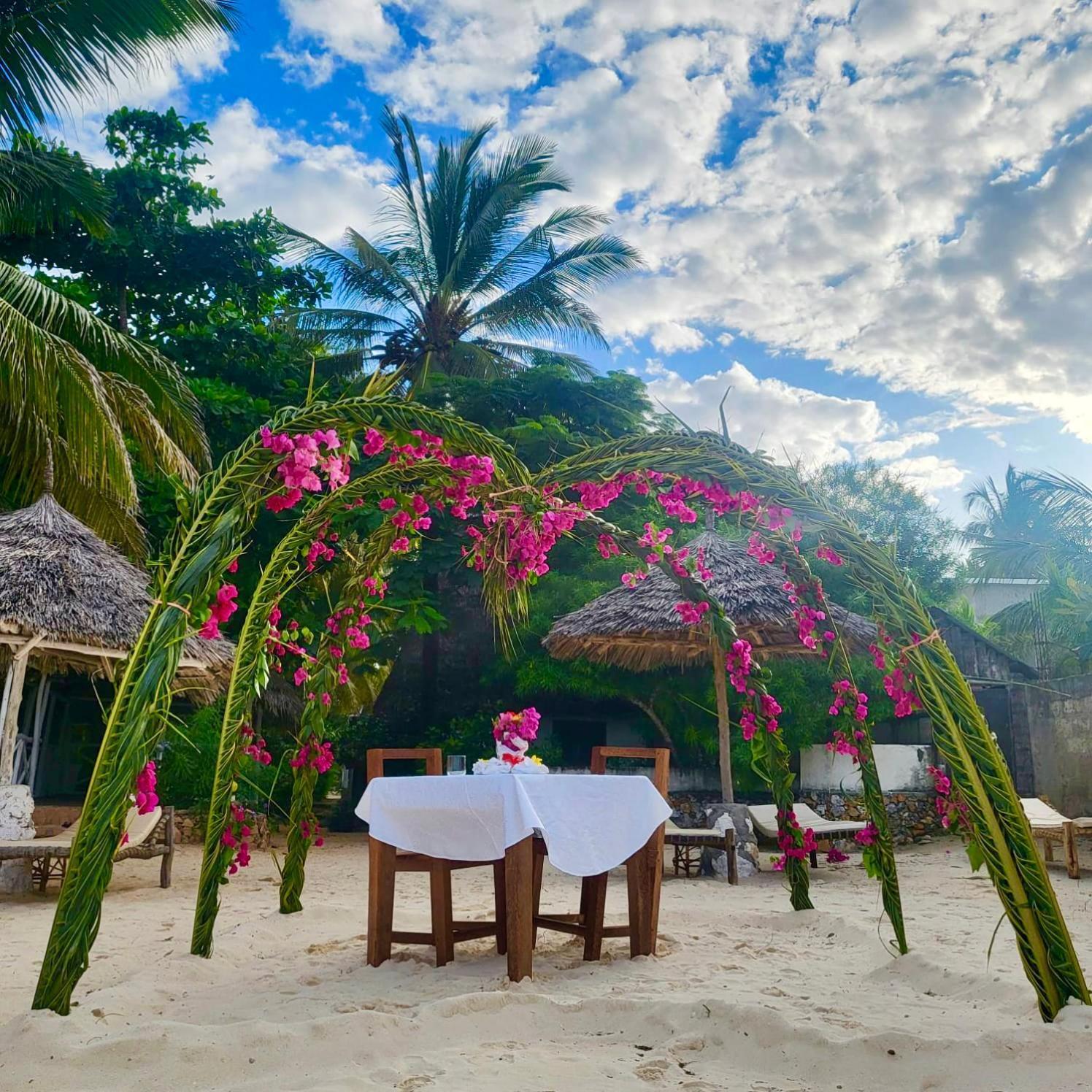 Mambo Ocean Resort Pwani Mchangani Kültér fotó