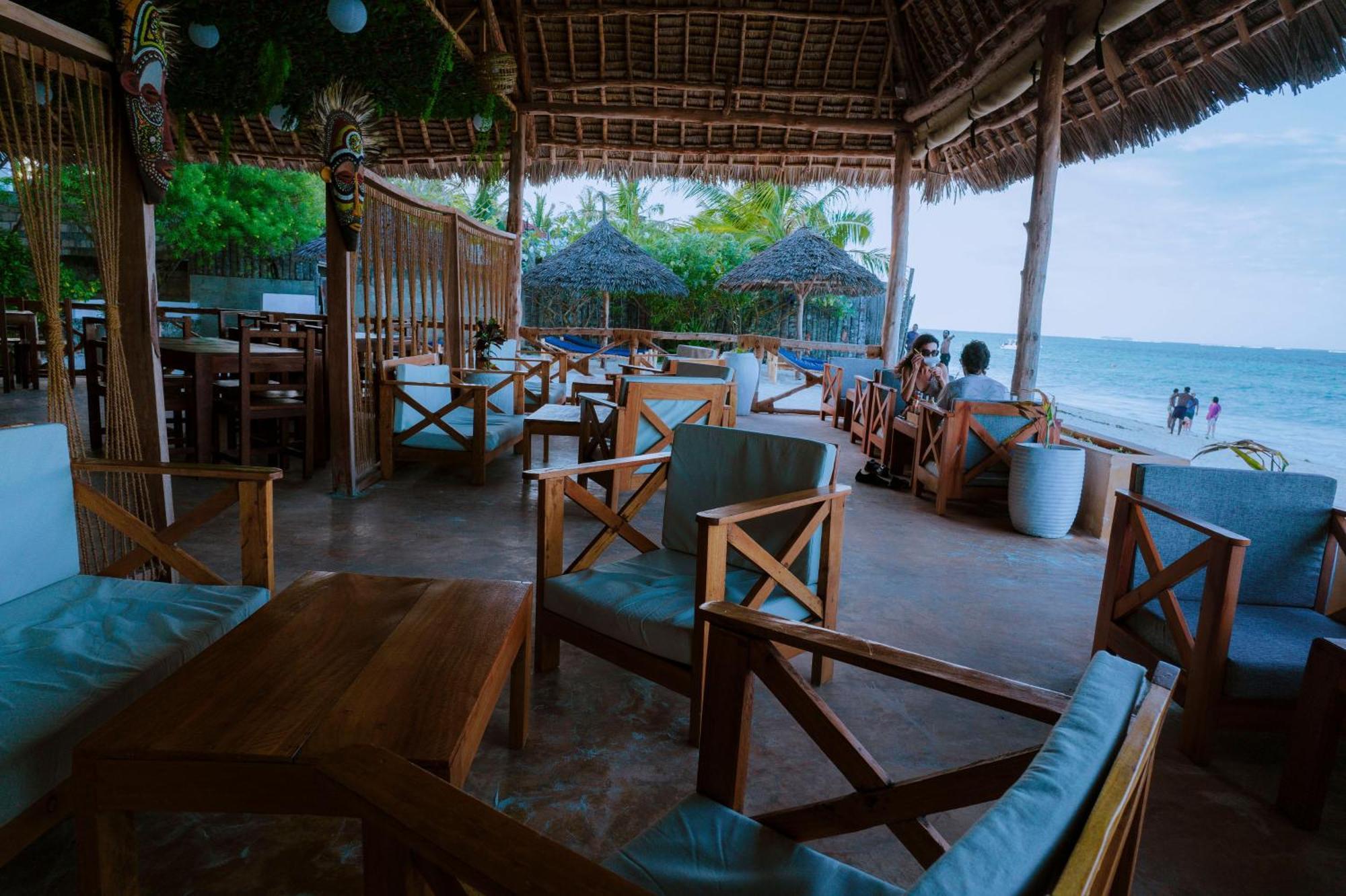 Mambo Ocean Resort Pwani Mchangani Kültér fotó