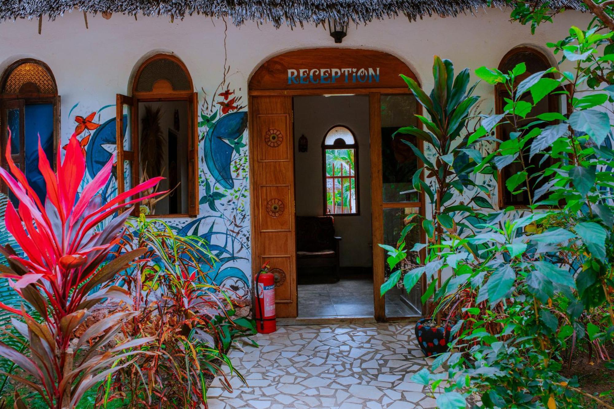 Mambo Ocean Resort Pwani Mchangani Kültér fotó