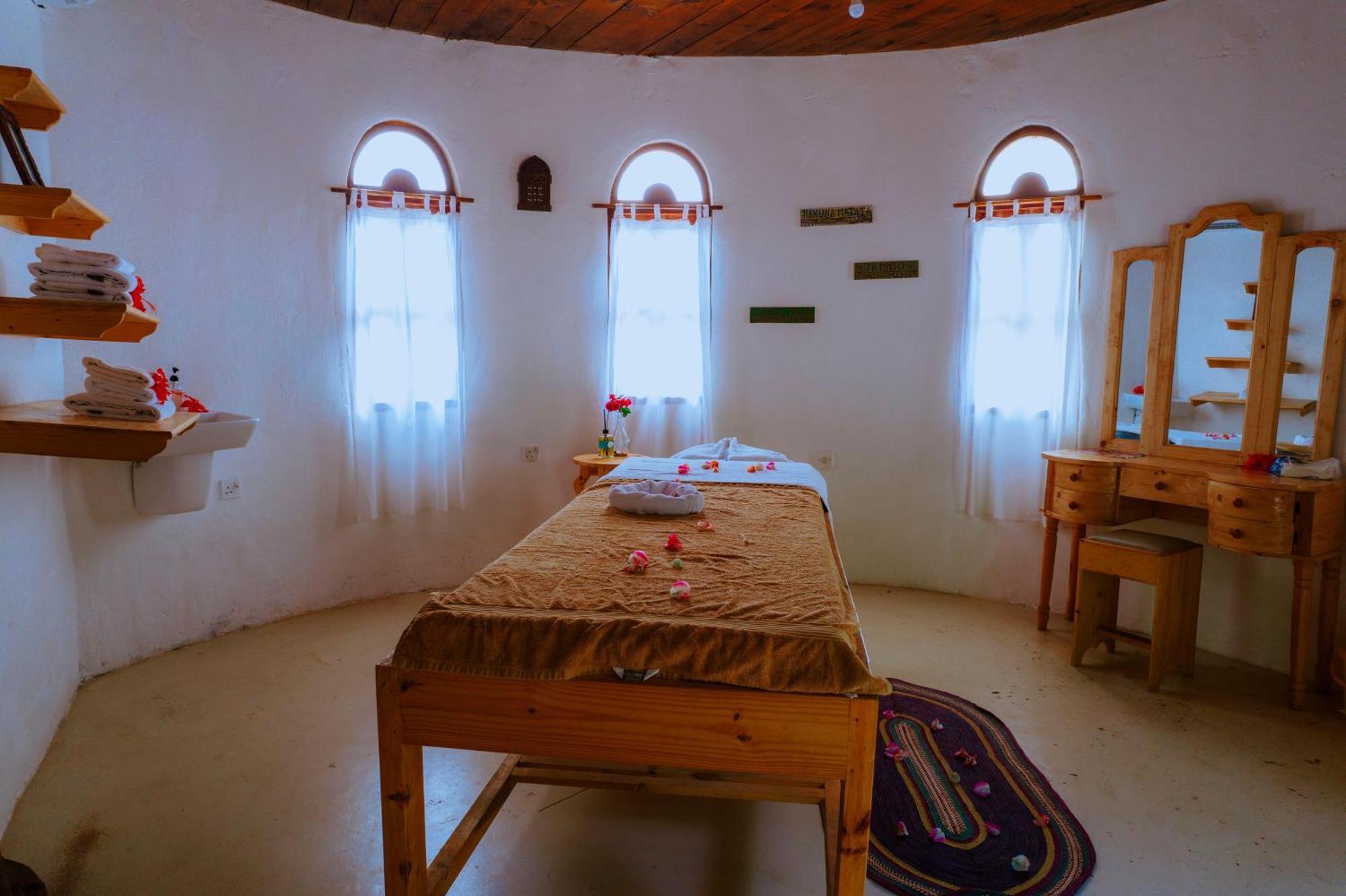 Mambo Ocean Resort Pwani Mchangani Kültér fotó